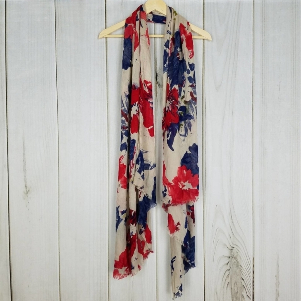 Beautiful red poppy scarf